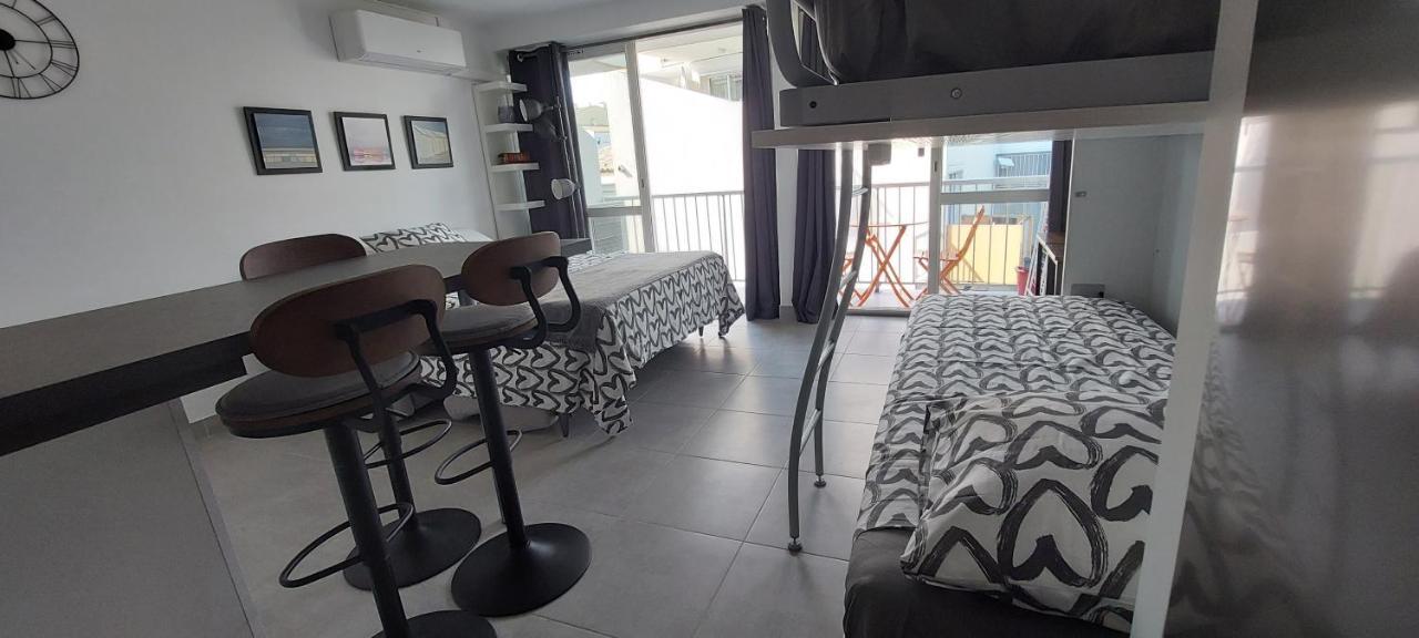 Charme Du Cap D'Agde Apartamento Exterior foto